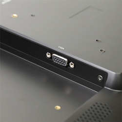 UH1560 | 4K UHD 15.6型 業務用液晶ディスプレイ | ADTECHNO Inc. エー